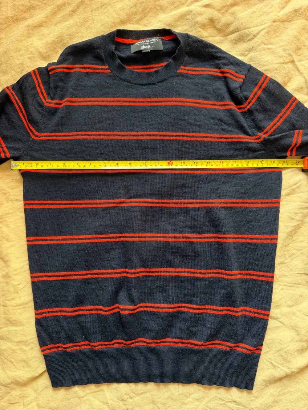 Italian merino wool polo Banana Republic red blue stripes men’s medium